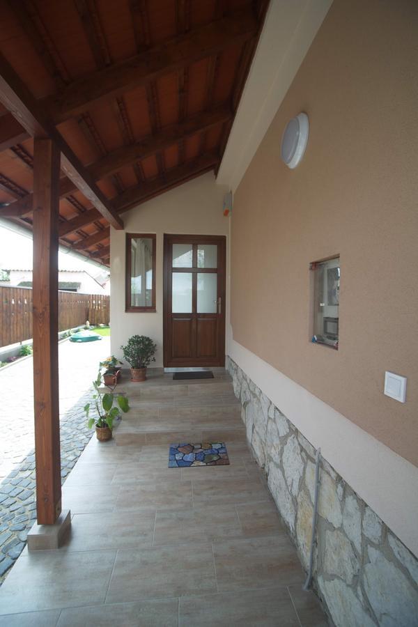 Holiday Home Podium Eger Eksteriør bilde