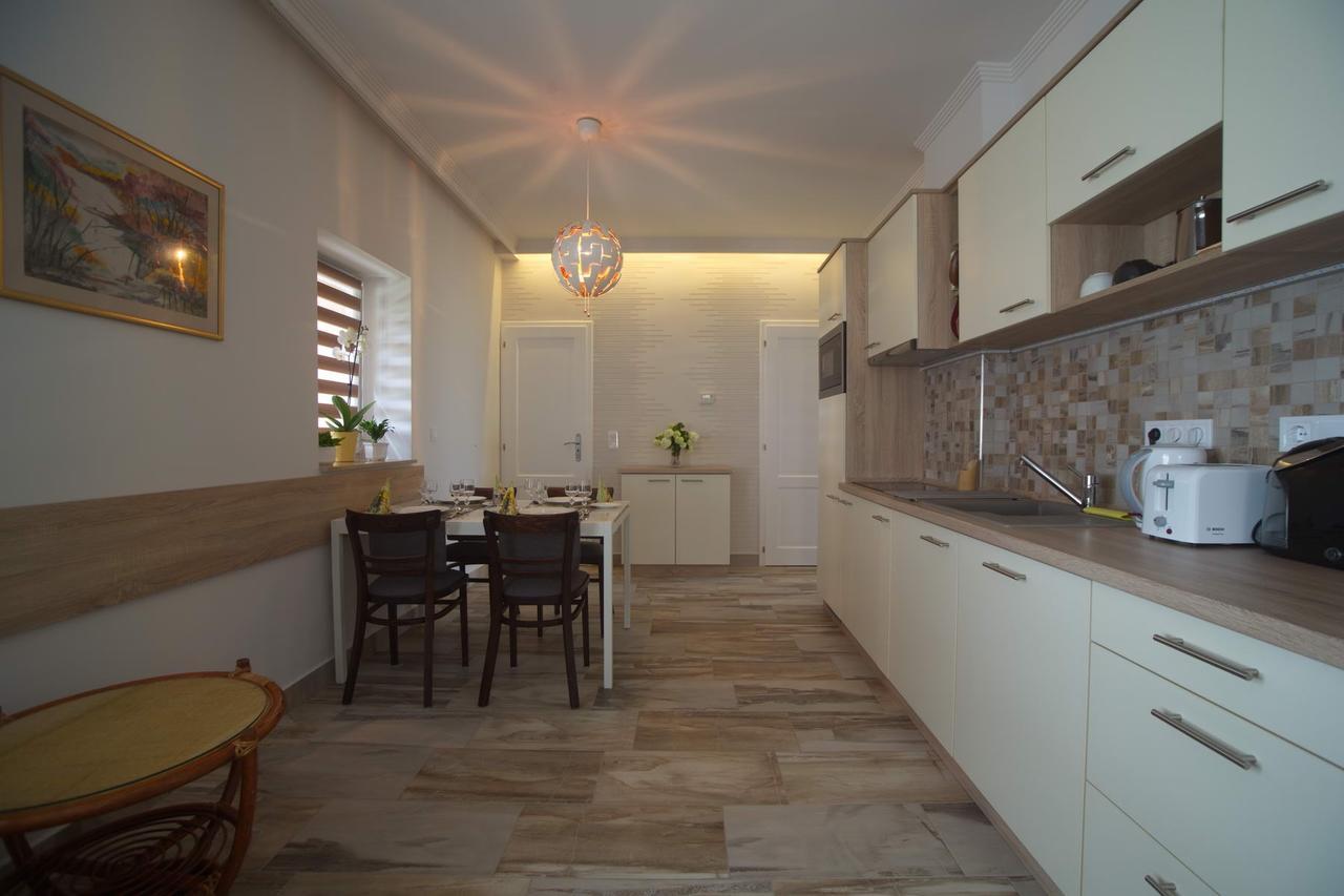 Holiday Home Podium Eger Eksteriør bilde
